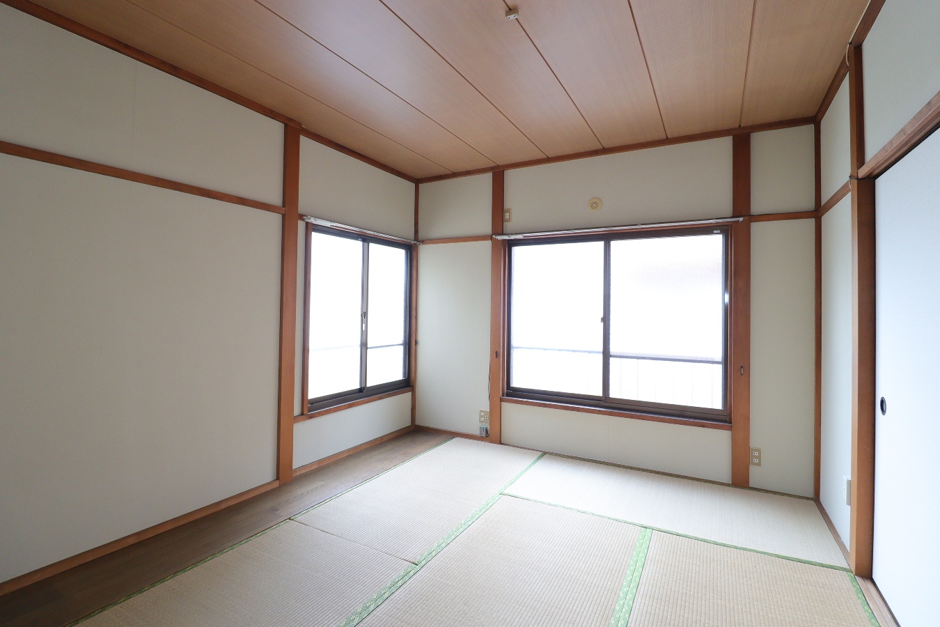 寝室