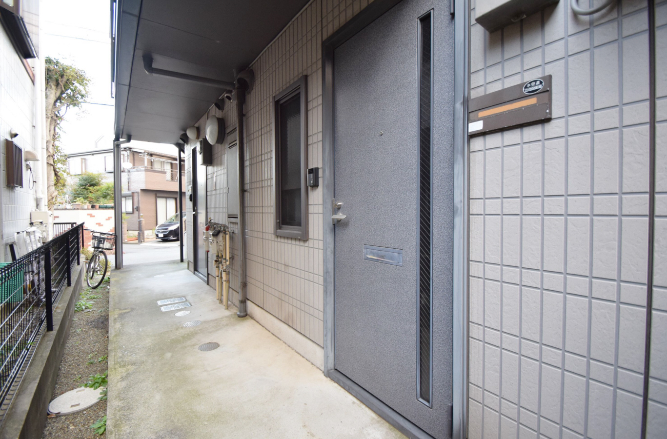敷地内／建物