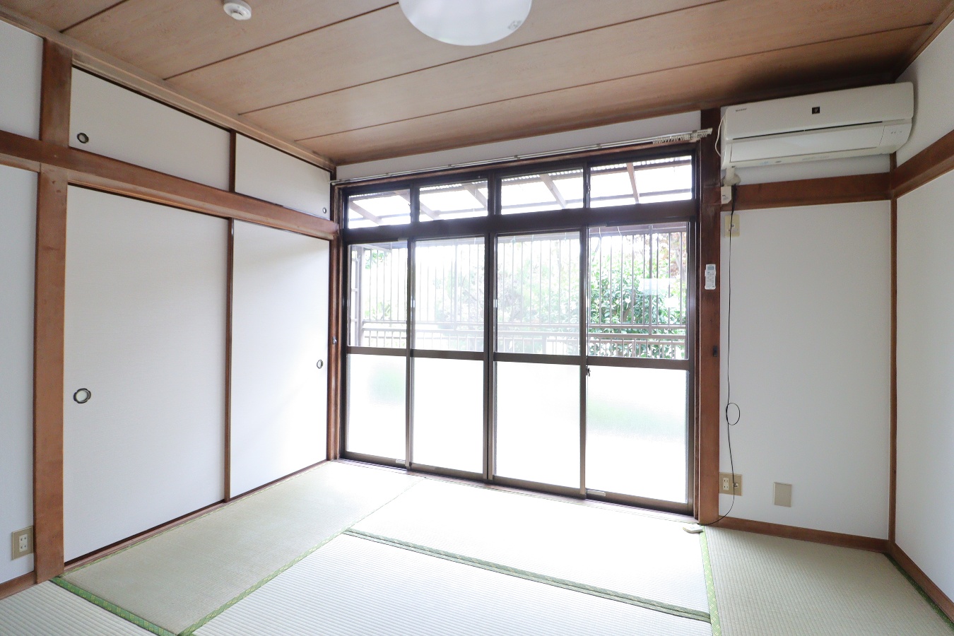 寝室